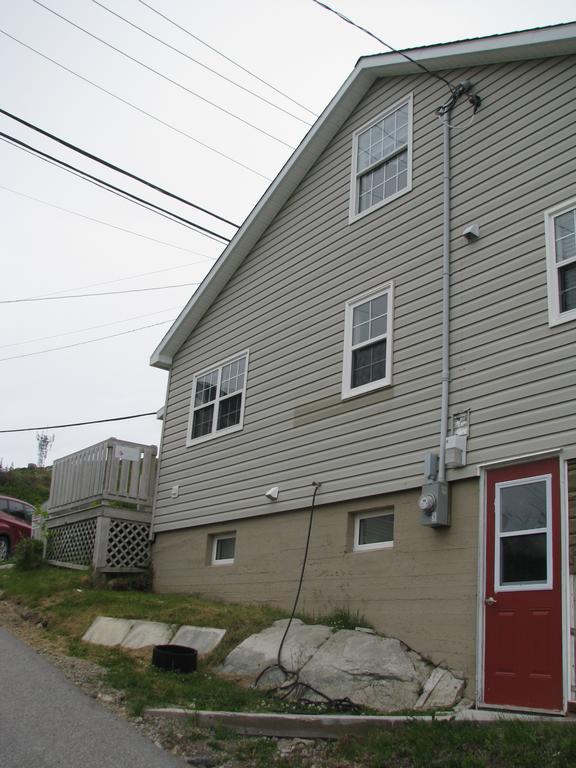 Starboard Side Guest House Channel-Port aux Basques Exteriér fotografie