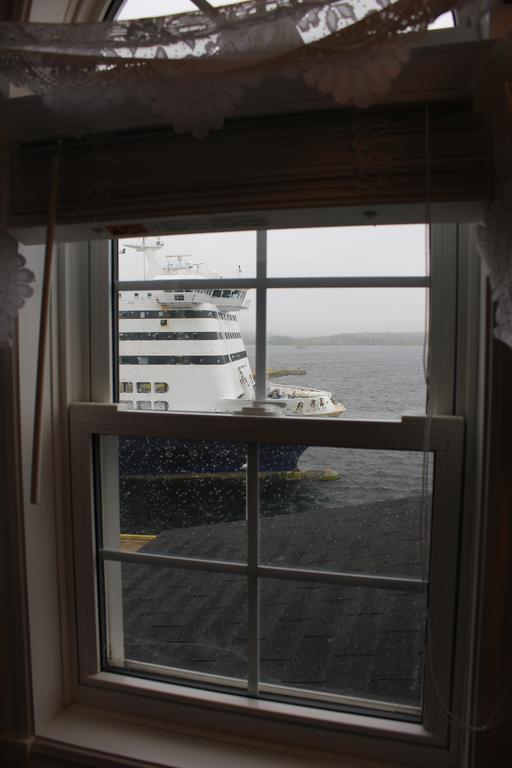 Starboard Side Guest House Channel-Port aux Basques Exteriér fotografie