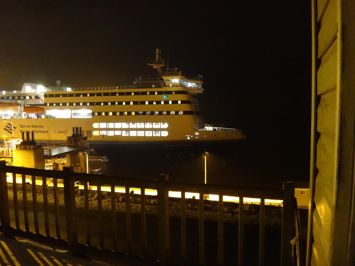 Starboard Side Guest House Channel-Port aux Basques Exteriér fotografie